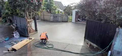 Concrete driveway in Palmerston North, photo 83