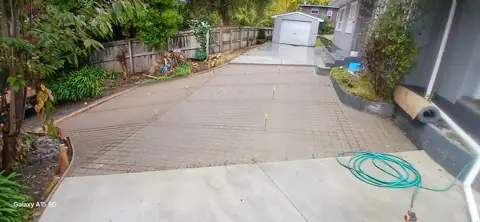 Concrete driveway in Palmerston North, photo 96