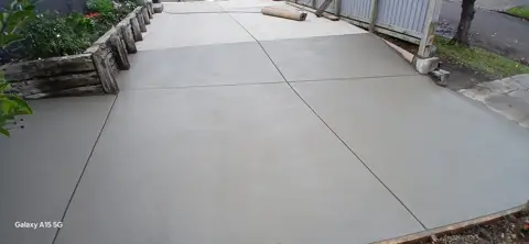 Concrete driveway in Palmerston North, photo 101