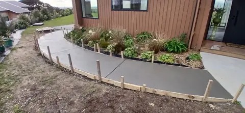 Concrete path in Palmerston North, photo 3