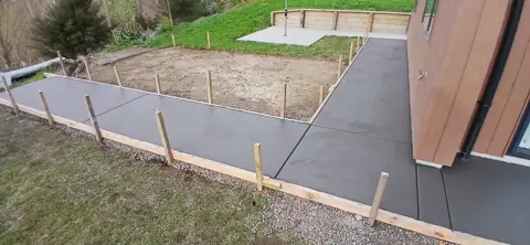 Concrete path in Palmerston North, photo 8