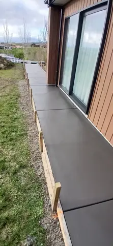 Concrete path in Palmerston North, photo 12