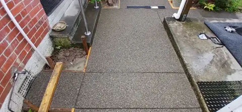 Concrete path in Palmerston North, photo 32