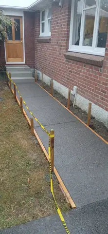 Concrete path in Palmerston North, photo 45