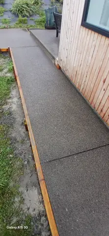 Concrete path in Palmerston North, photo 49