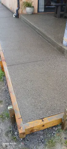 Concrete path in Palmerston North, photo 50