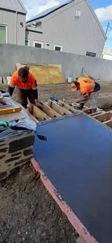 Concrete steps in Palmerston North, photo 7
